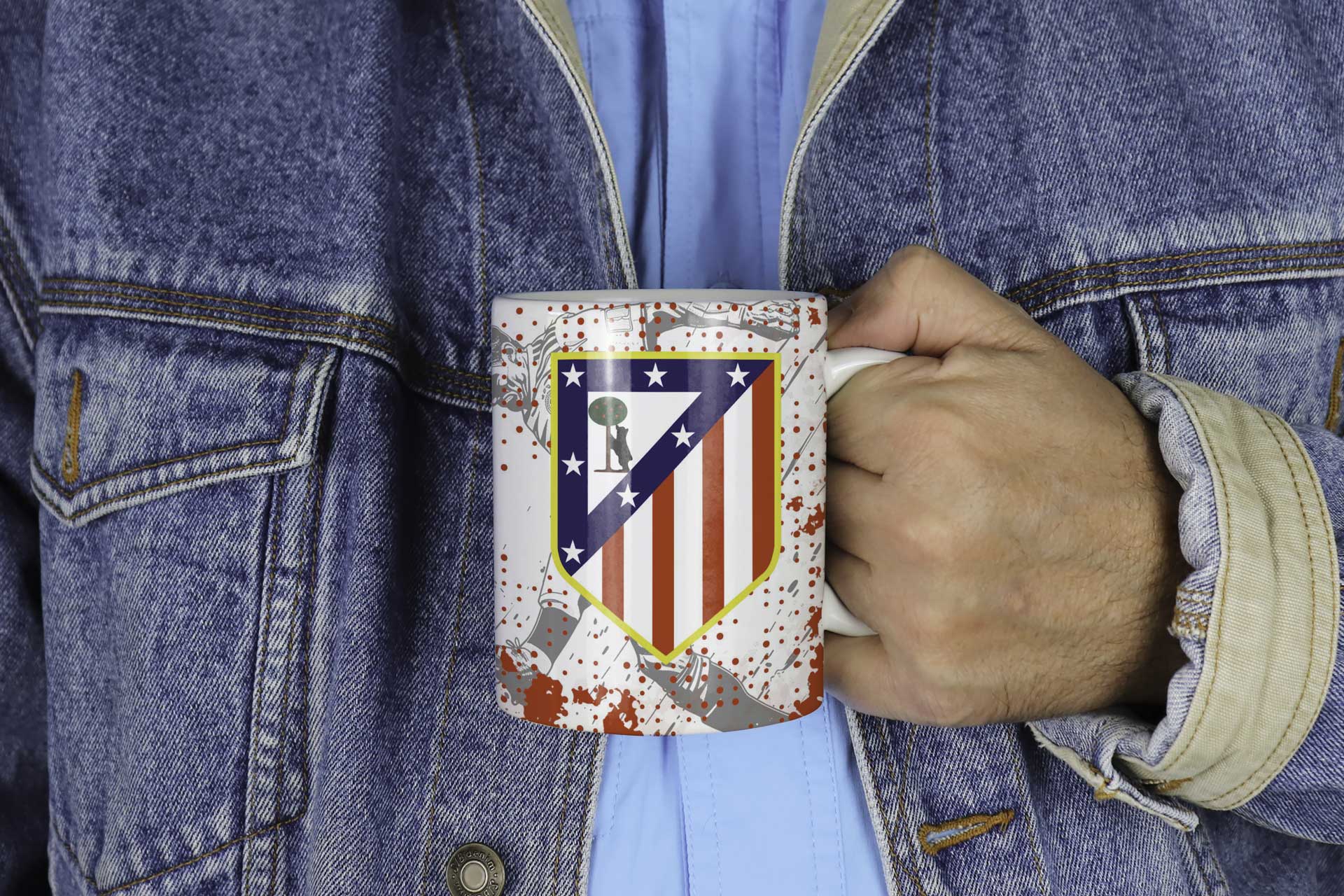 Taza Personalizada del Atlético de Madrid con tu Nombre y Número Favorito 2