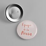 Chapa redonda personalizada con alfiler para bodas