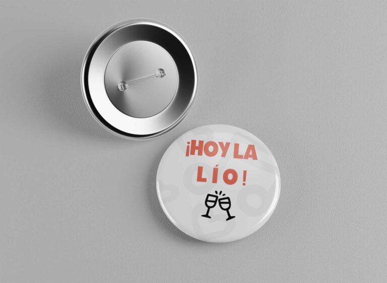 Chapa redonda personalizada con alfiler para bodas
