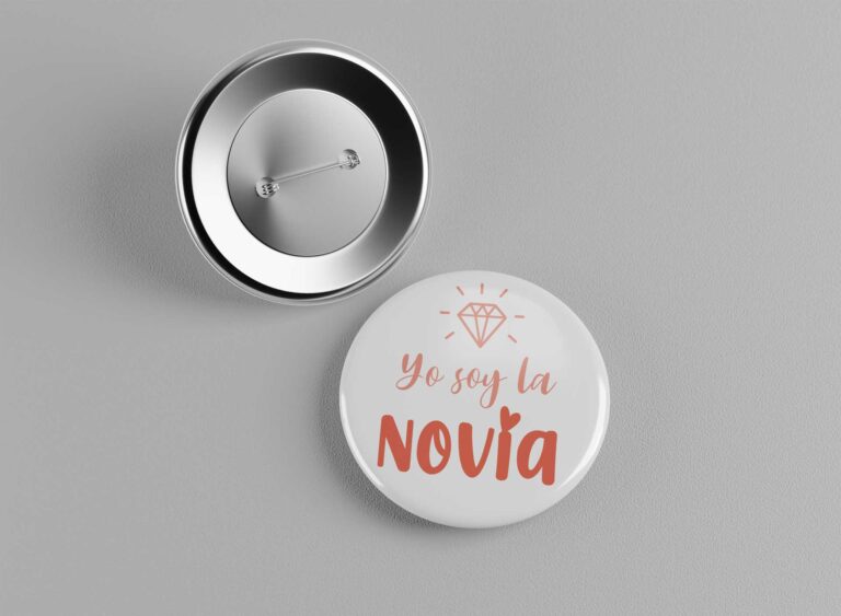 Chapa redonda personalizada con alfiler para bodas