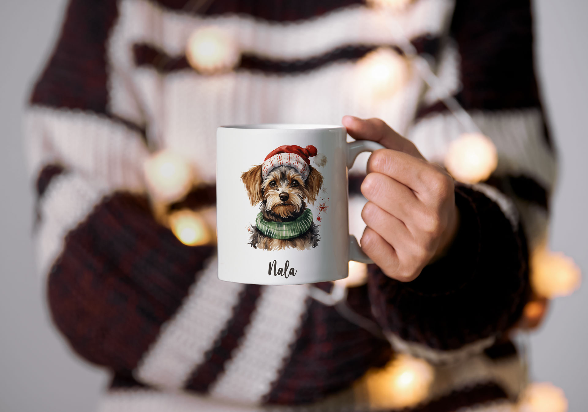 Taza Personalizada con perros navideños y nombre_nala