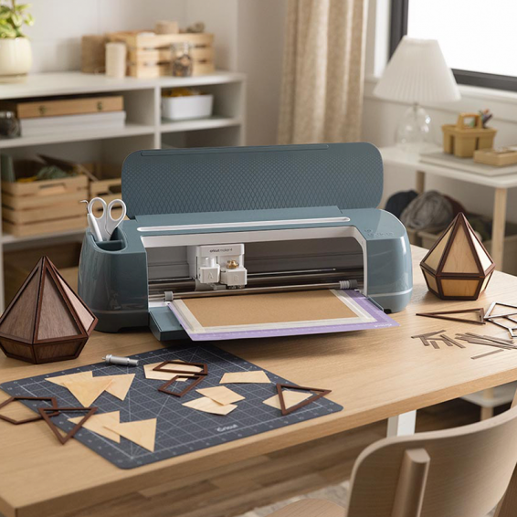 Plotter de Corte Cricut Maker 4