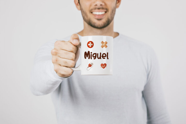 Taza personalizad enfermeras y medicos_Miguel
