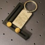 Llavero de metal personalizado con láser 3